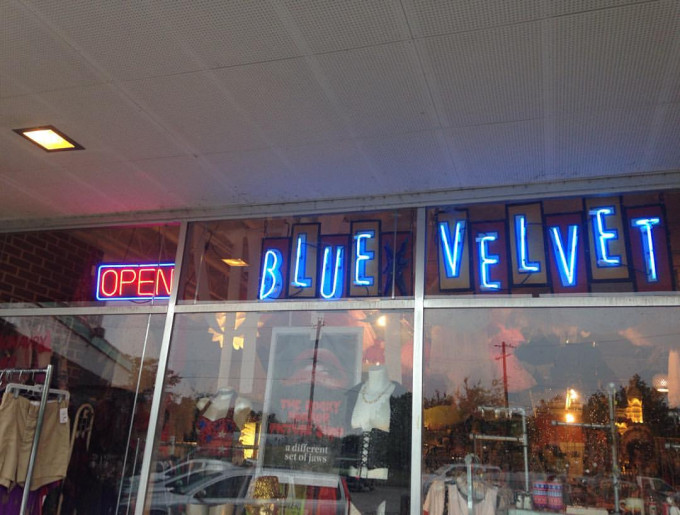 Blue Velvet, TX
